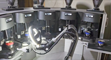 ������ �κ��� ī�� �ַ�� ���׿����� ��� �Ǹ� ����